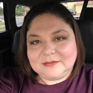 Meet your Posher, Enriqueta